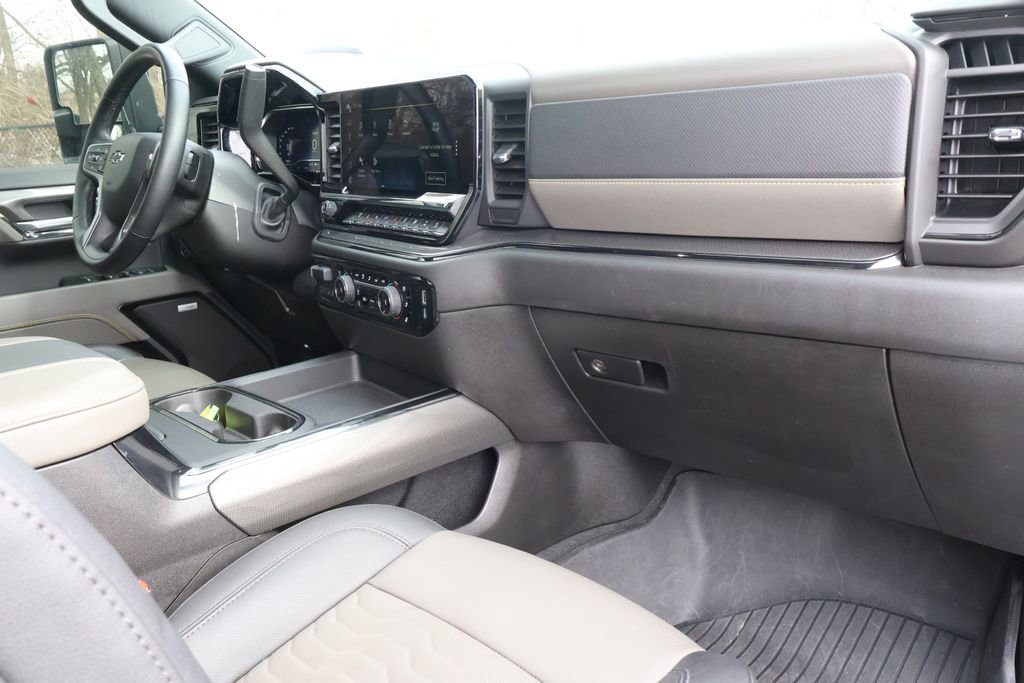 Certified 2024 Chevrolet Silverado 2500 ZR2 w/ ZR2 Bison Edition image 45