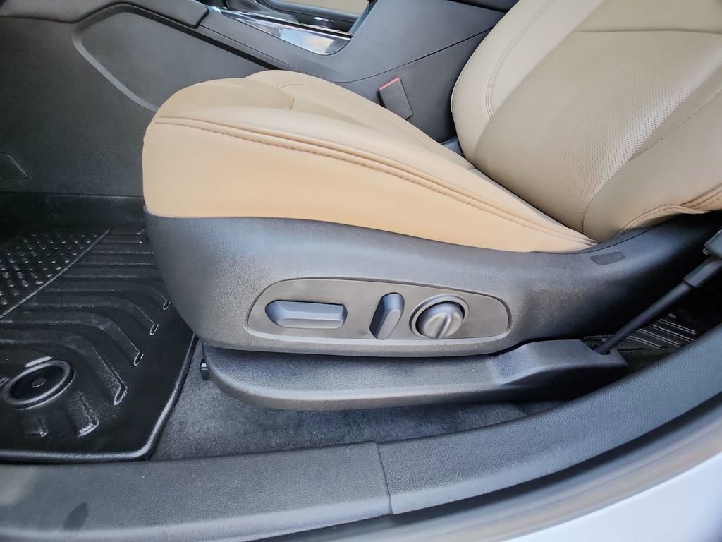 Certified 2025 Chevrolet Blazer Premier w/ Driver Confidence II Package image 40