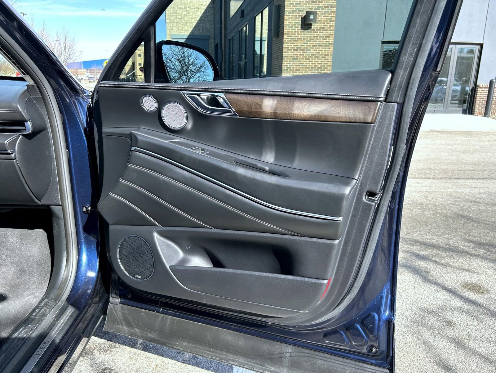 Used 2023 Genesis GV80 3.5T w/ Prestige Package image 16