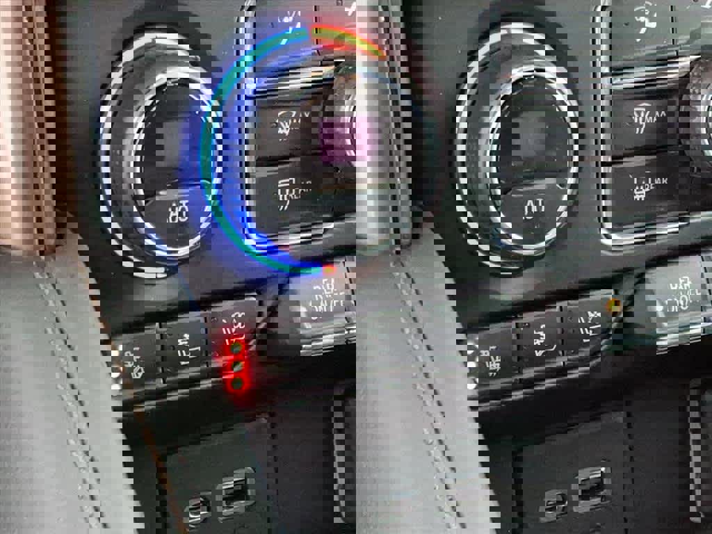 Used 2021 Chevrolet Tahoe High Country w/ Premium Package image 18