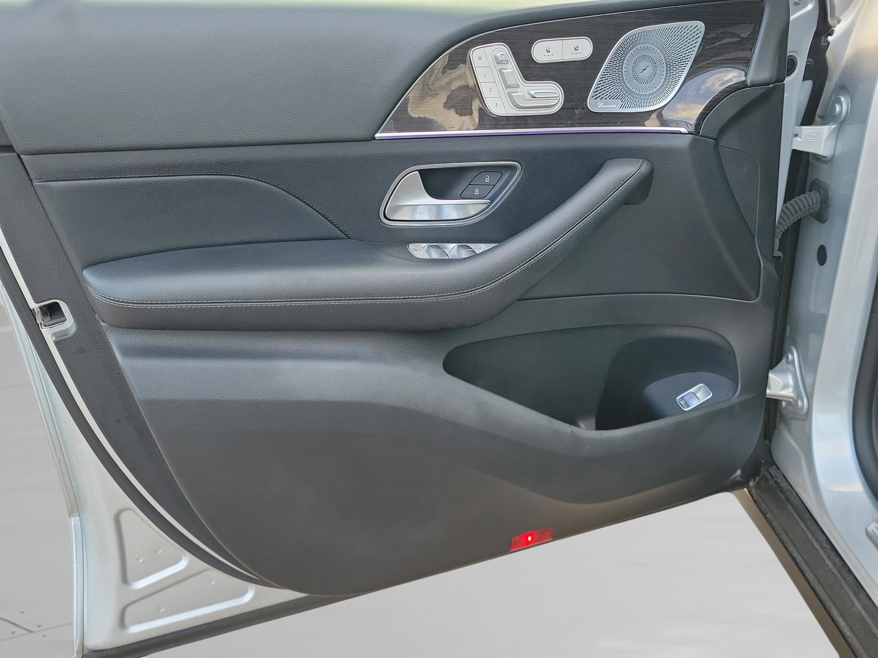 Used 2020 Mercedes-Benz GLE 350 4MATIC image 19