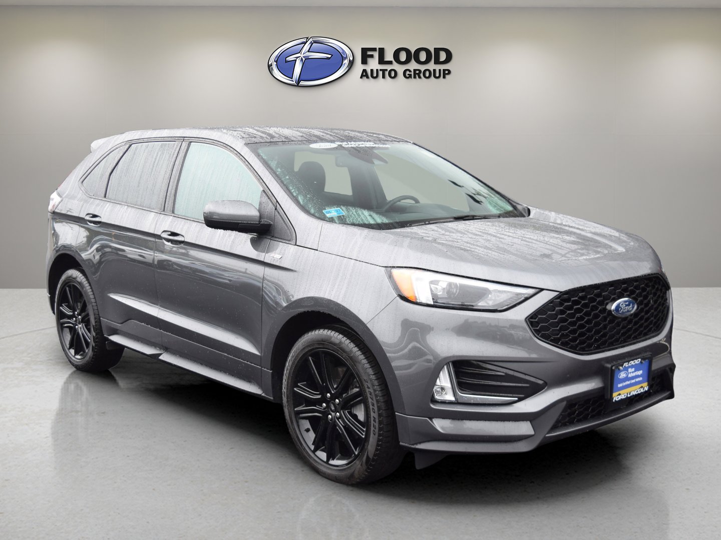 Certified 2022 Ford Edge ST-Line w/ Class II Trailer Tow Package