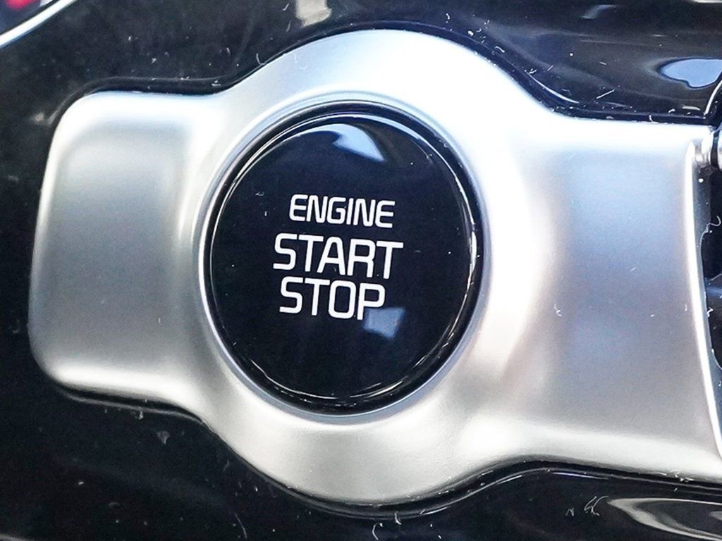 Used 2023 Kia Seltos SX image 43