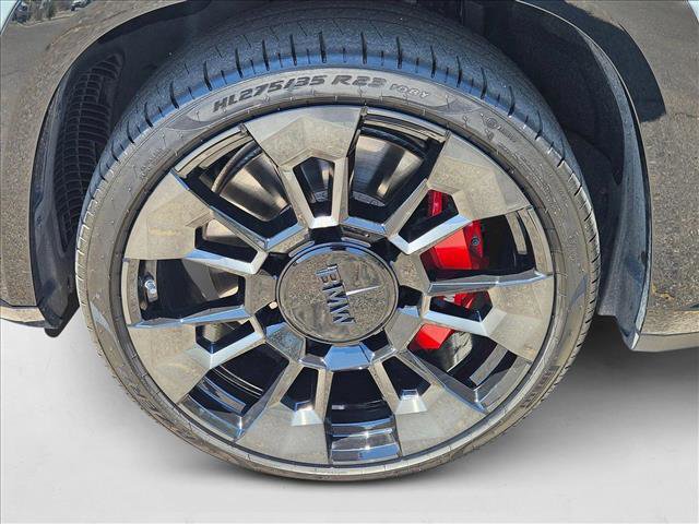 Used 2025 BMW XM Label Red image 23