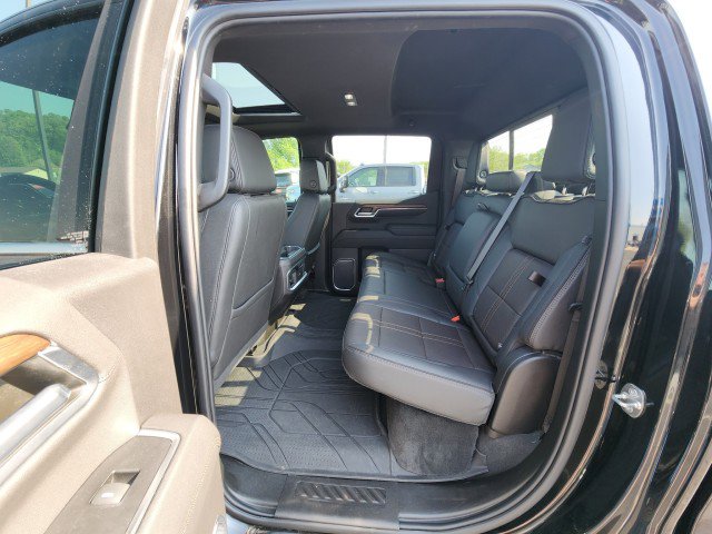 Used 2022 Chevrolet Silverado 1500 High Country w/ High Country Premium Package image 24