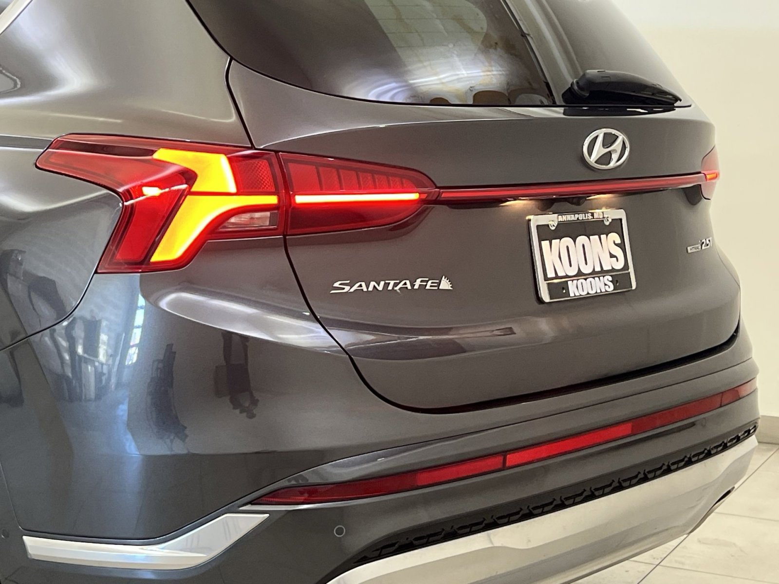 Used 2022 Hyundai Santa Fe Calligraphy image 29