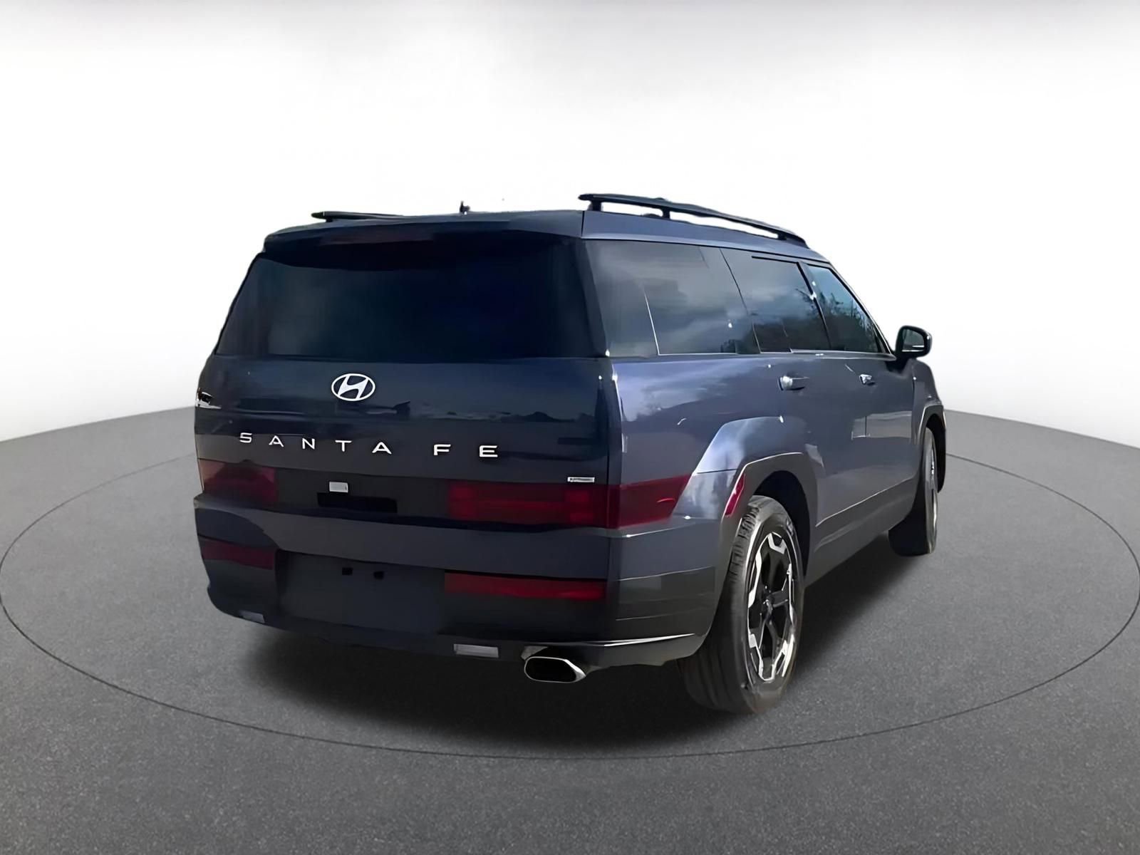 Used 2025 Hyundai Santa Fe SEL image 12