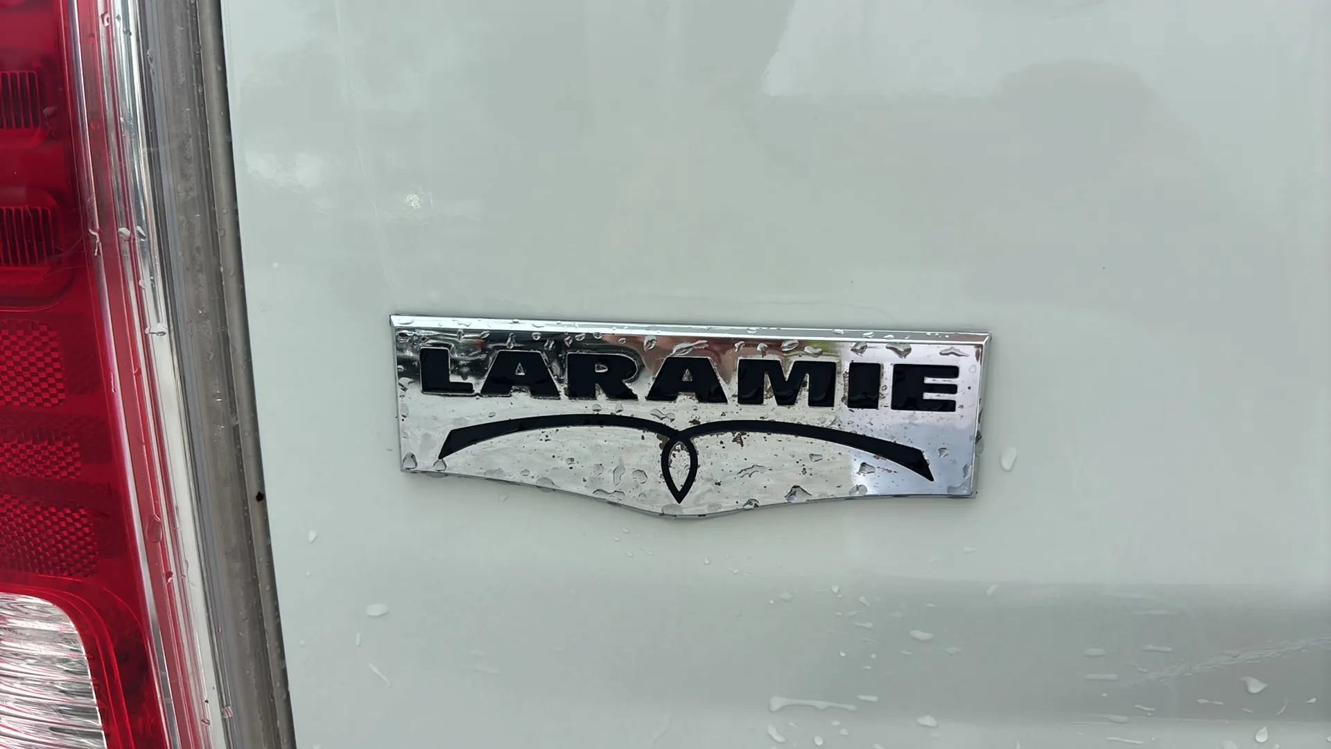 Used 2016 RAM 2500 Laramie w/ Snow Chief Group AWD/4WD image 5