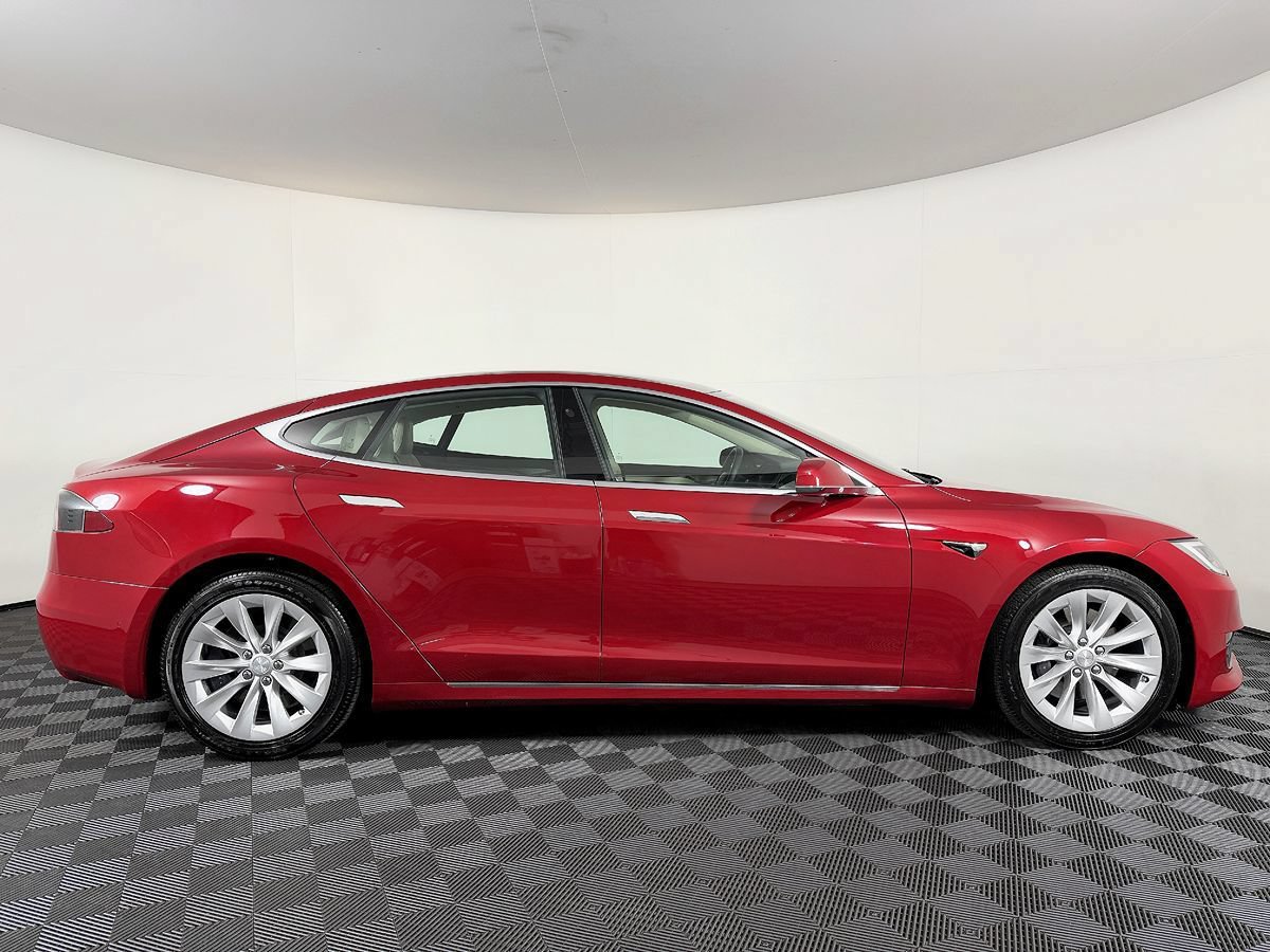 Used 2018 Tesla Model S 100D AWD/4WD image 7
