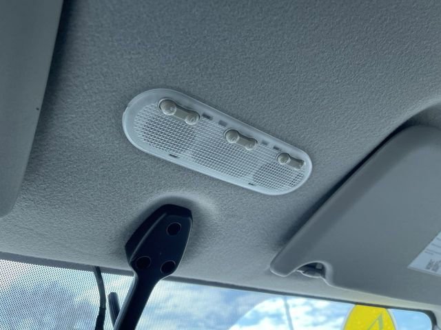 Used 2017 Chevrolet City Express LT w/ Technology Package image 32