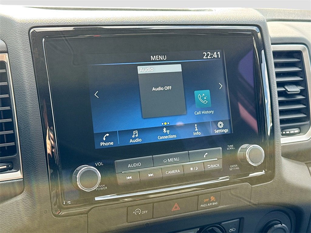 Used 2024 Nissan Frontier SL w/ Technology Package image 14