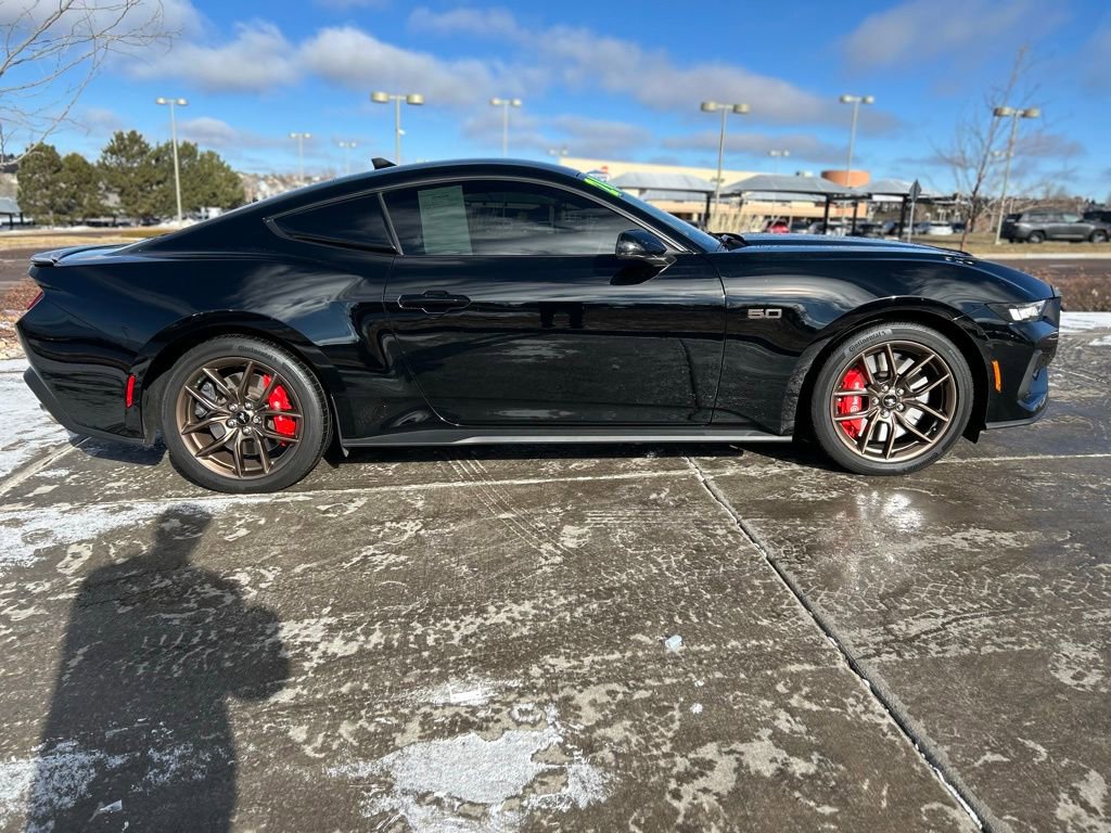 Used 2024 Ford Mustang GT Premium image 10