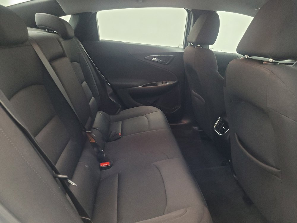 Used 2022 Chevrolet Malibu LT FWD image 19