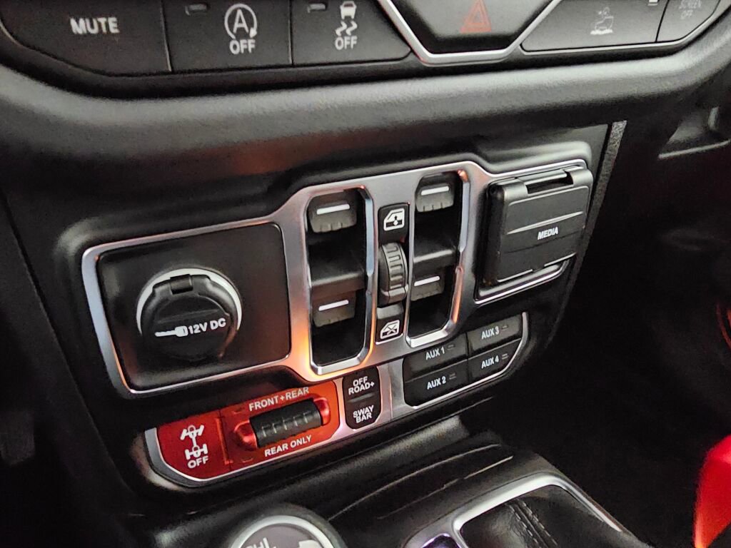 New 2026 Jeep Wrangler Unlimited Rubicon AWD/4WD image 30