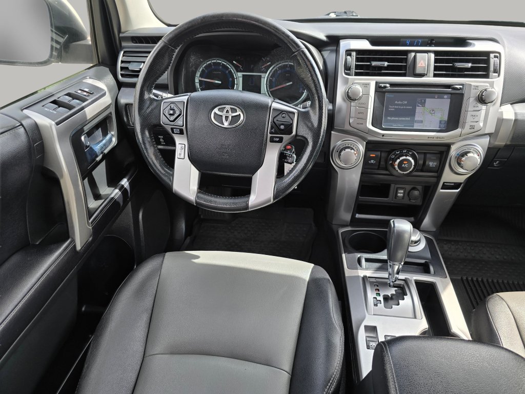 Used 2018 Toyota 4Runner SR5 Premium AWD/4WD image 3