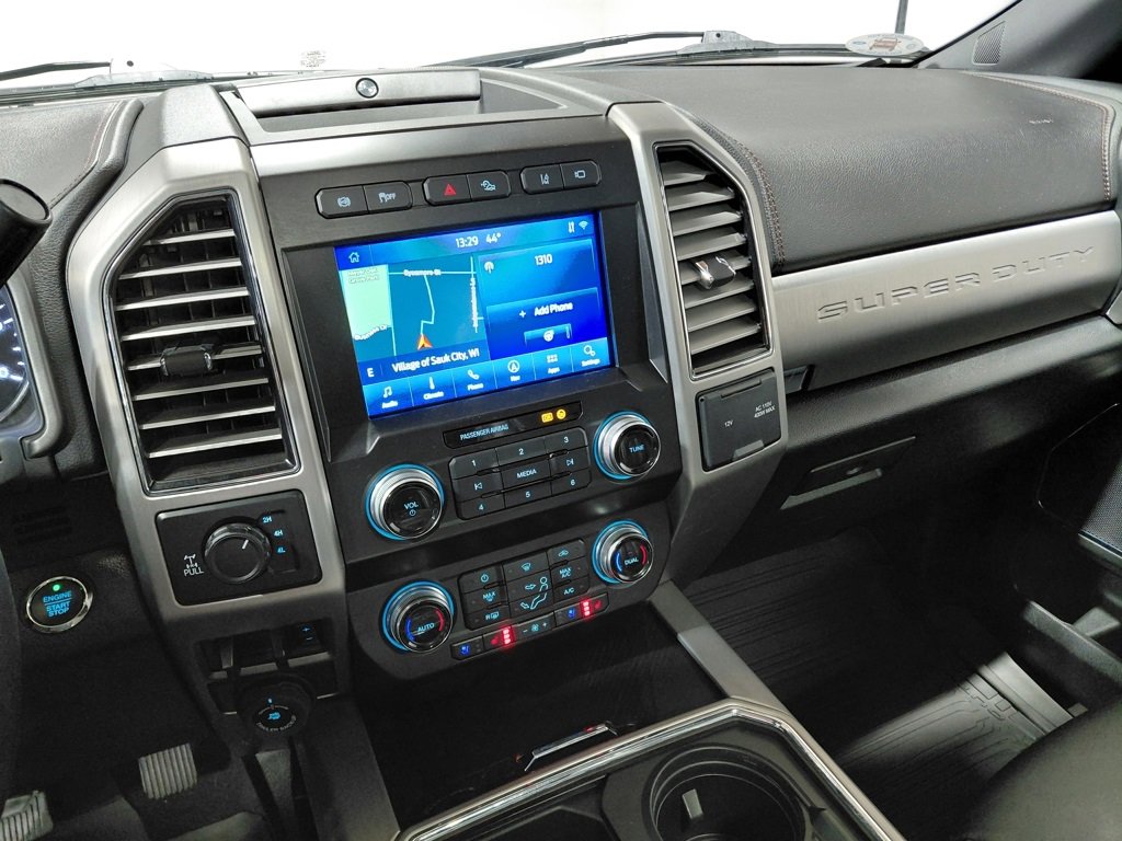 Used 2021 Ford F350 Platinum w/ Tremor Off-Road Package image 37