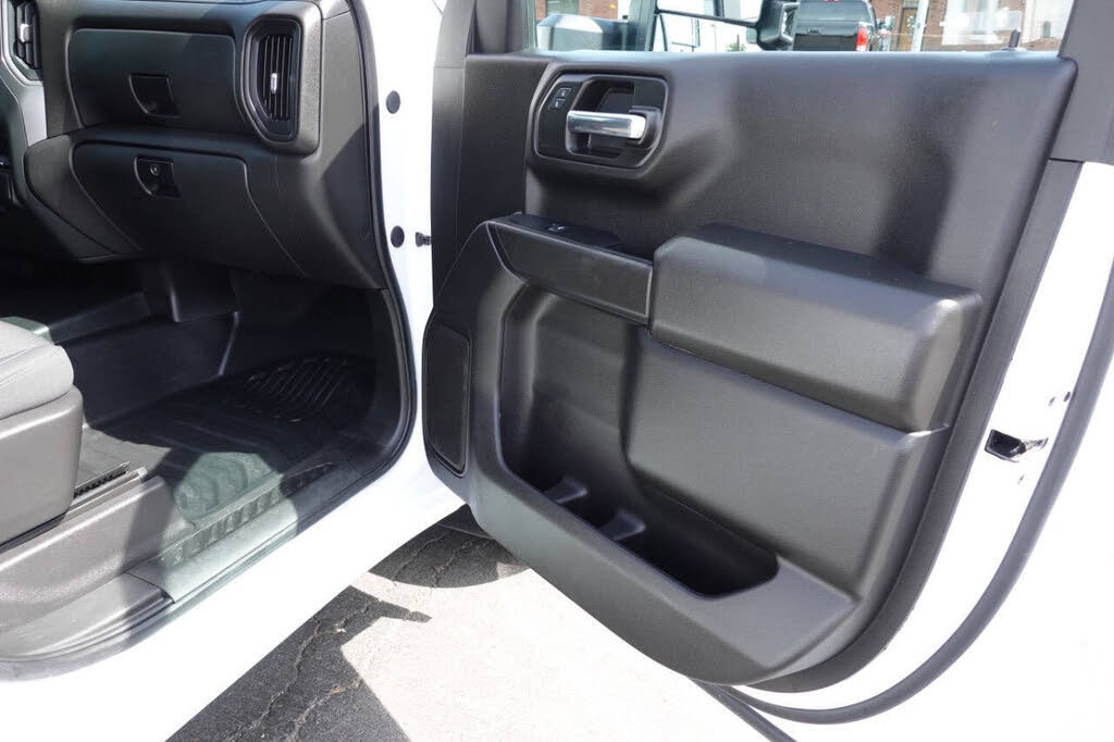 Used 2024 Chevrolet Silverado 1500 W/T w/ WT Value Package AWD/4WD image 31