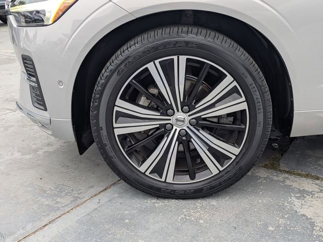 Certified 2023 Volvo XC60 B5 Plus w/ Protection Package Premier AWD/4WD image 10
