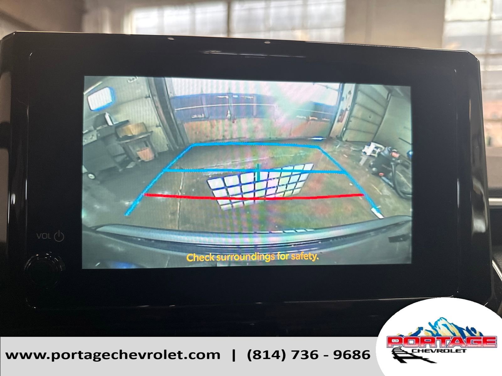 Used 2025 Toyota Corolla LE w/ LE Premium Package image 23