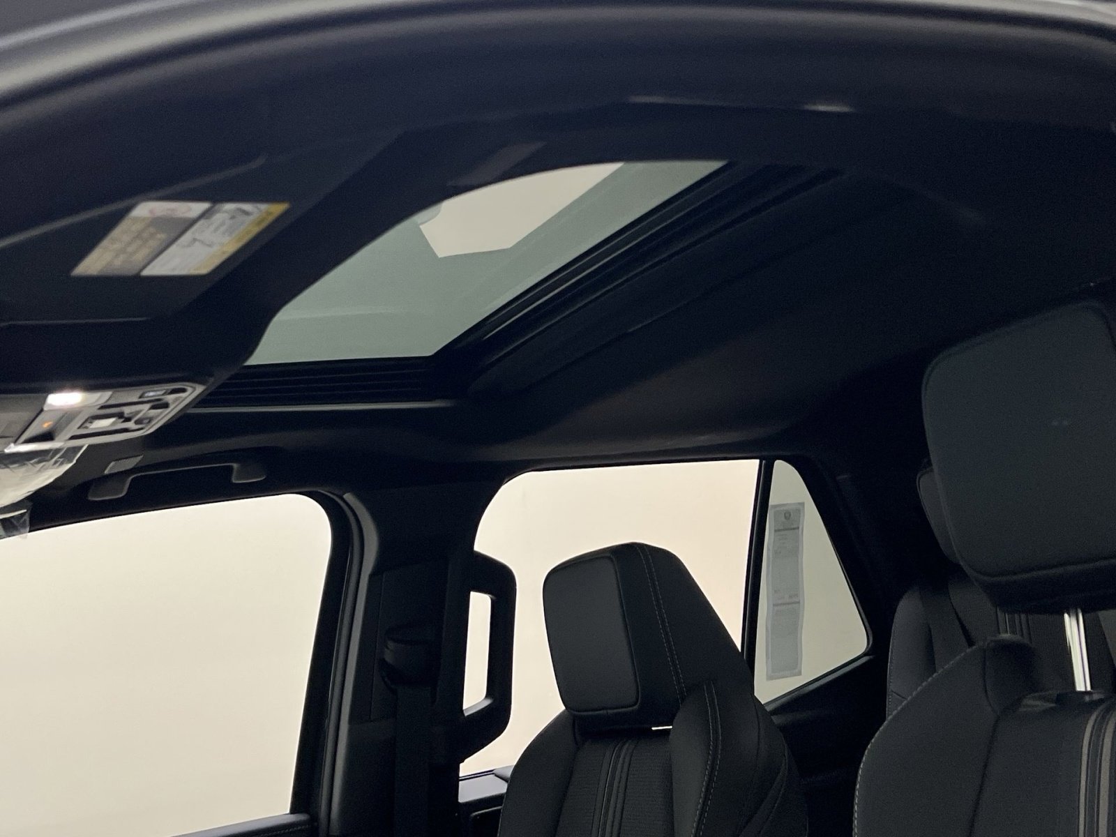 New 2025 Toyota 4Runner Limited image 18