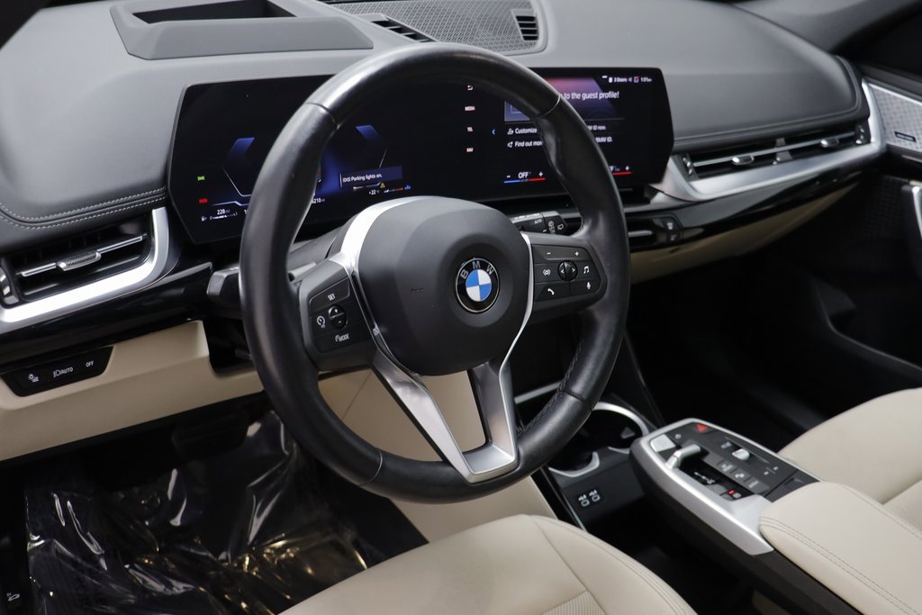Certified 2023 BMW X1 xDrive28i w/ Premium Package image 6