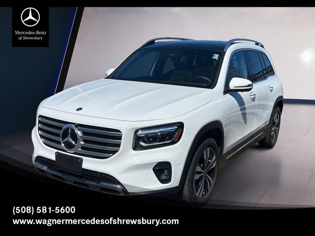 Certified 2026 Mercedes-Benz GLB 250 4MATIC image 1