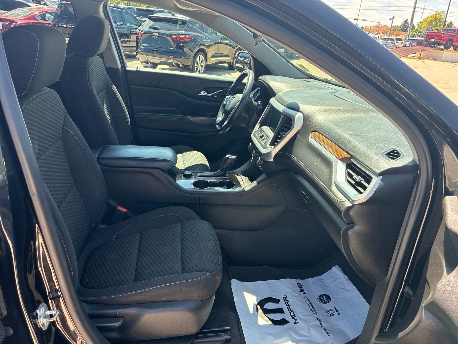Used 2019 GMC Acadia SLE AWD/4WD image 20