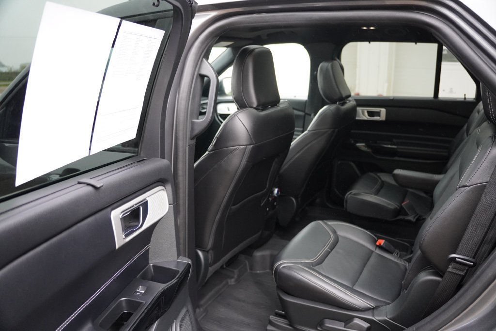 Certified 2021 Ford Explorer ST w/ Equipment Group 401A AWD/4WD image 17