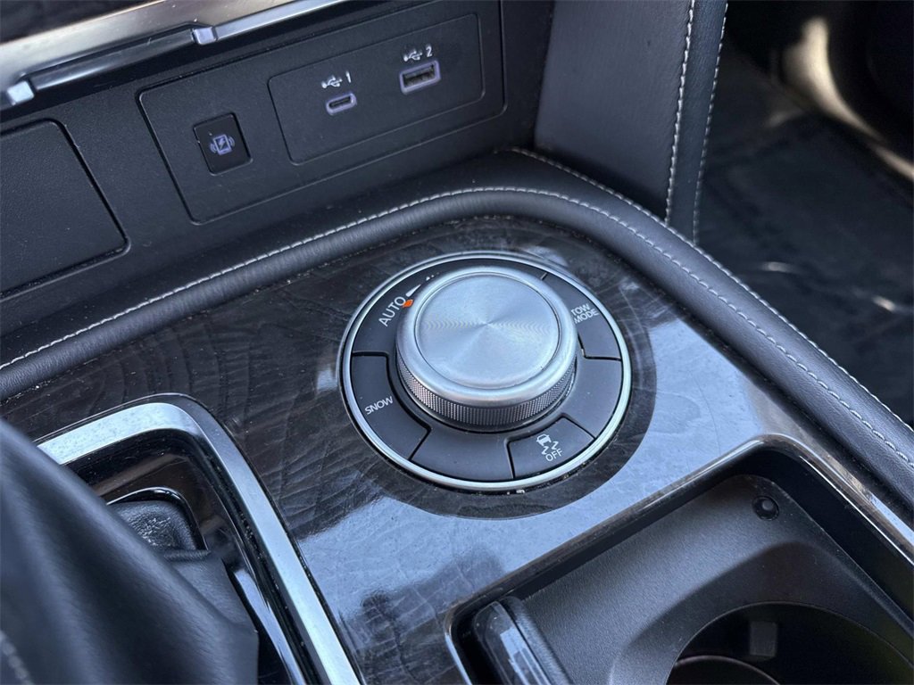 Used 2024 INFINITI QX80 Luxe image 21