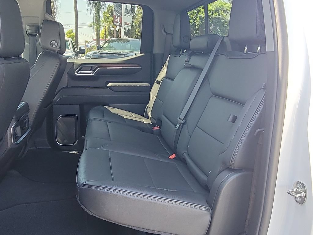 Used 2024 GMC Sierra 1500 Denali w/ Technology Package AWD/4WD image 26
