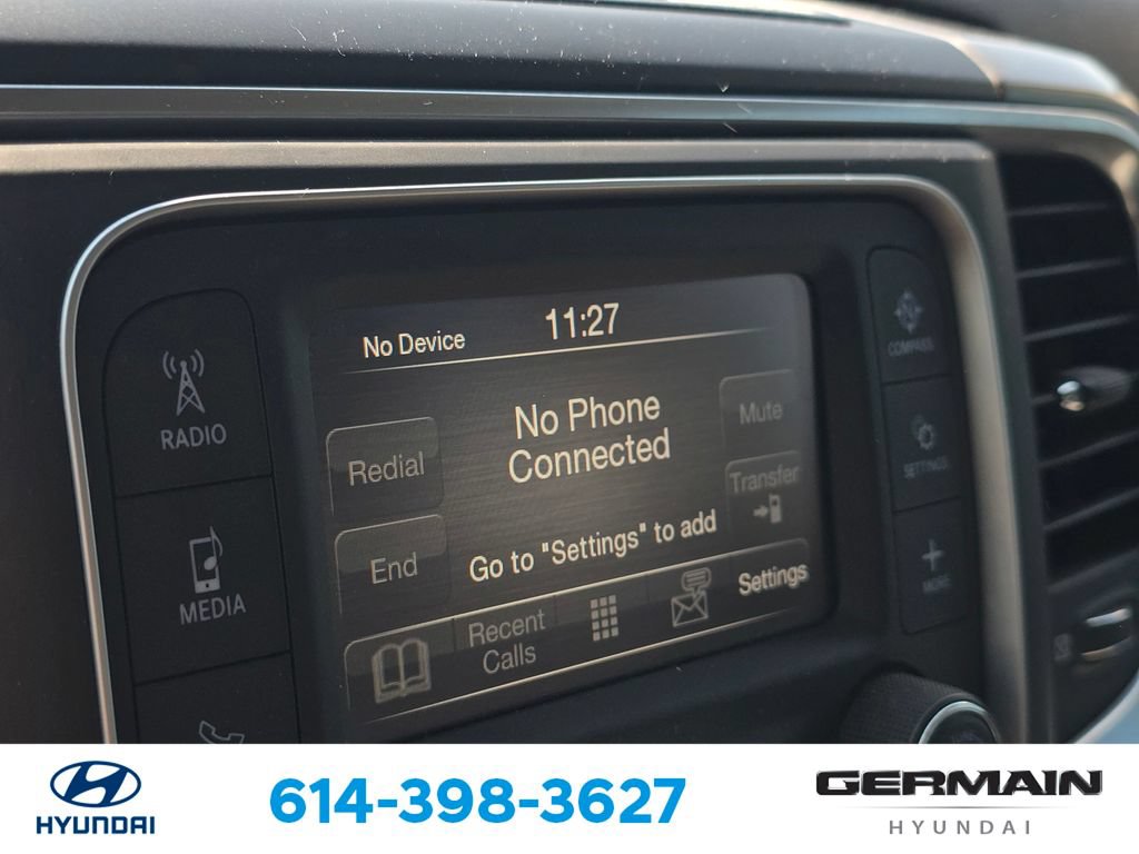 Used 2024 RAM 1500 Classic SLT AWD/4WD image 29