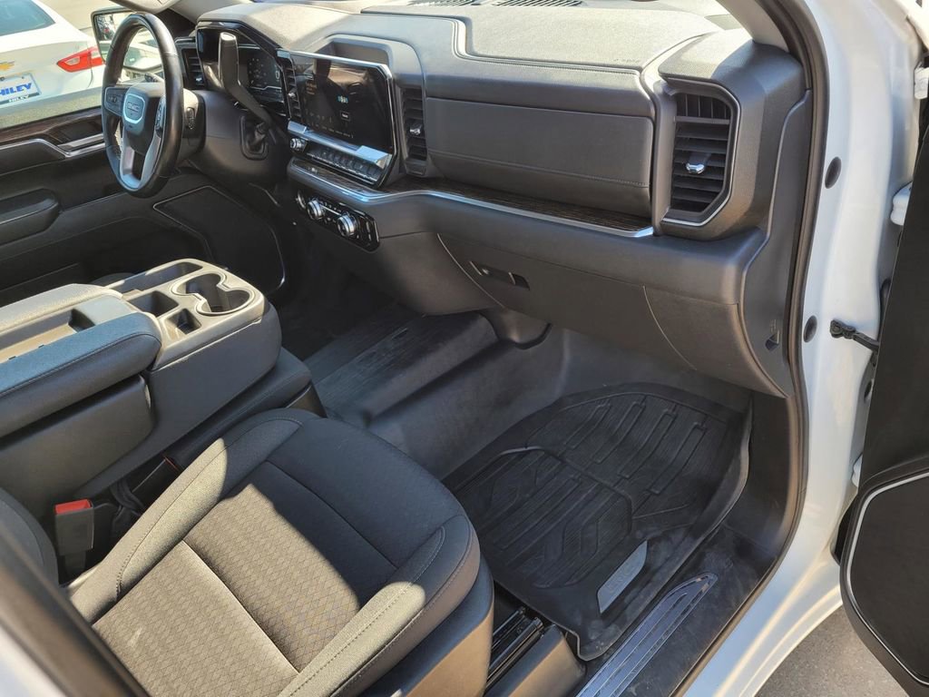 Used 2023 GMC Sierra 1500 SLE image 9