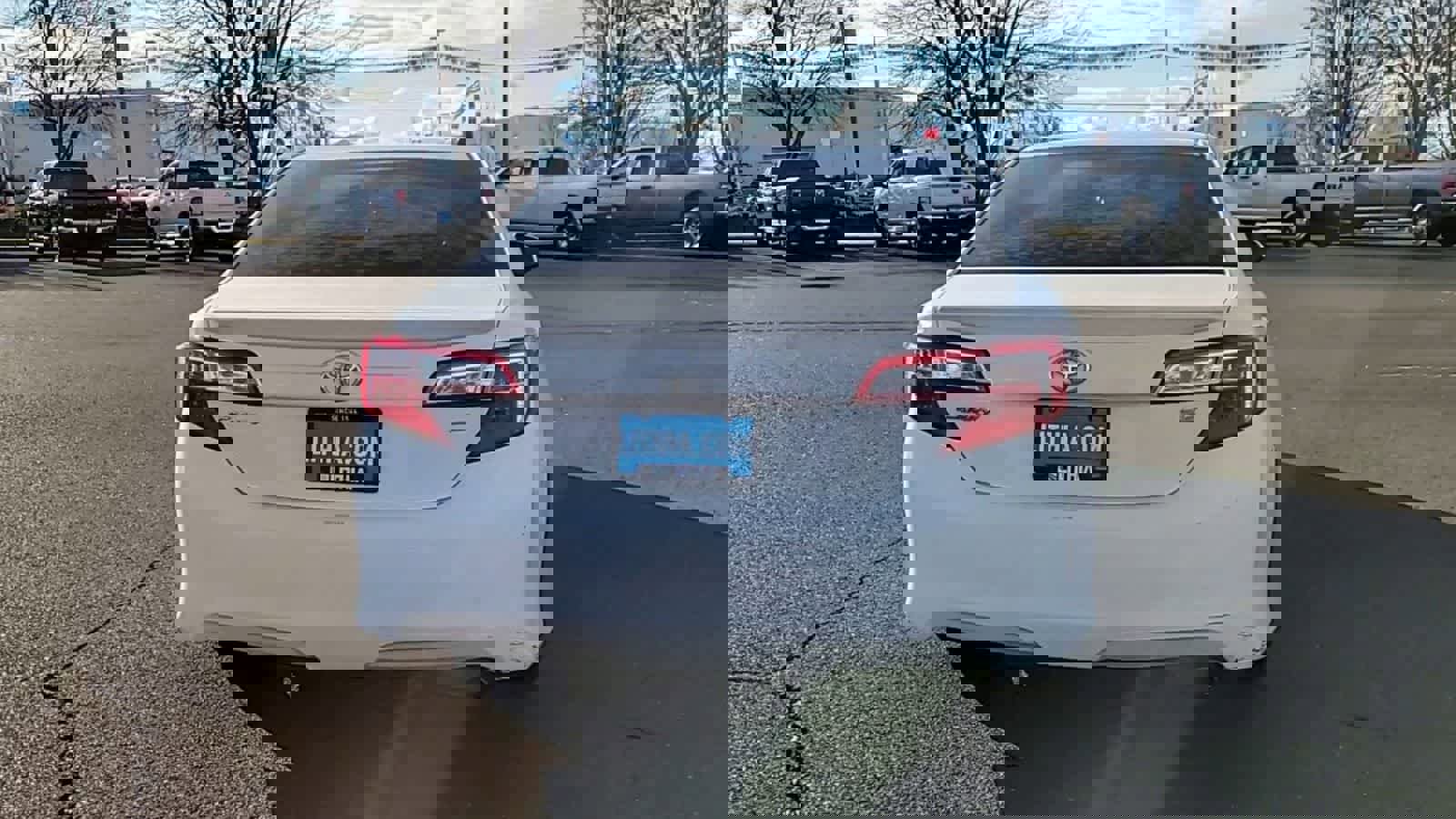 Used 2014 Toyota Camry SE image 7