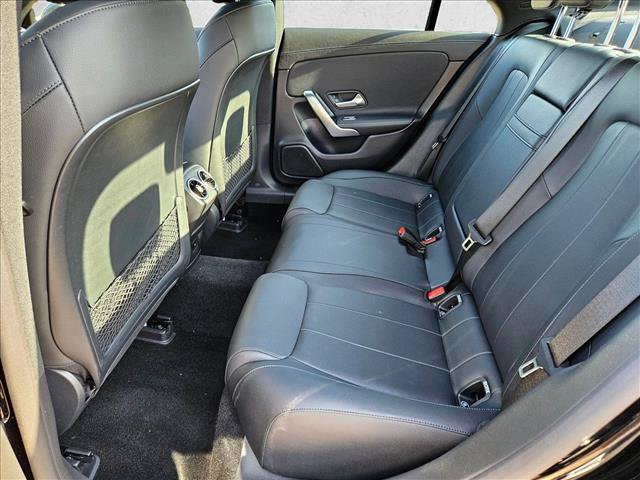 Used 2023 Mercedes-Benz CLA 250 image 16