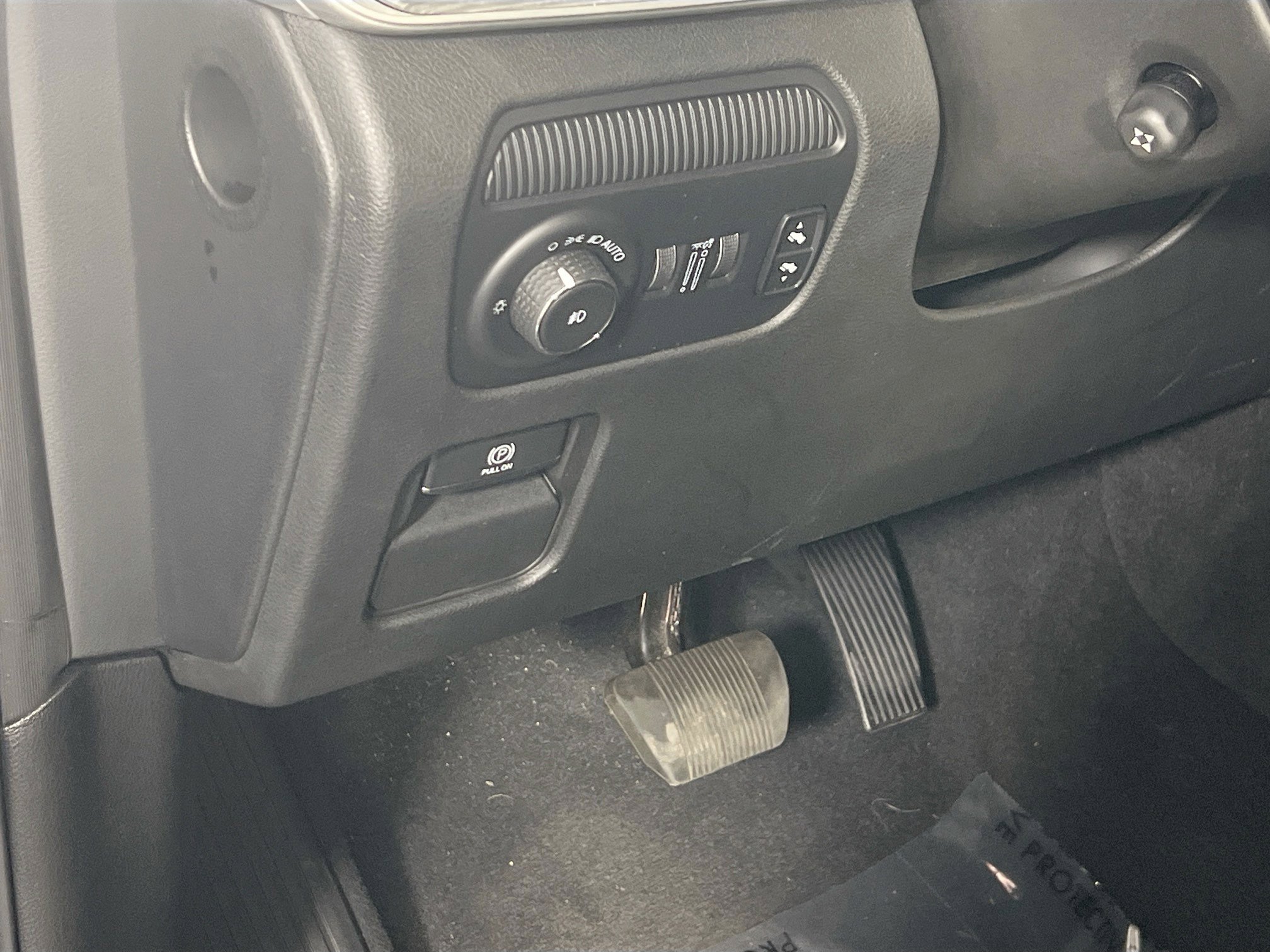 Used 2022 Jeep Wagoneer Series III AWD/4WD image 10