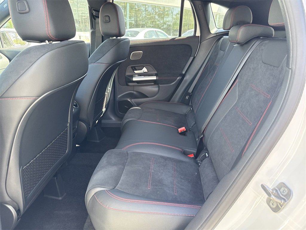 New 2025 Mercedes-Benz GLA 250 image 13