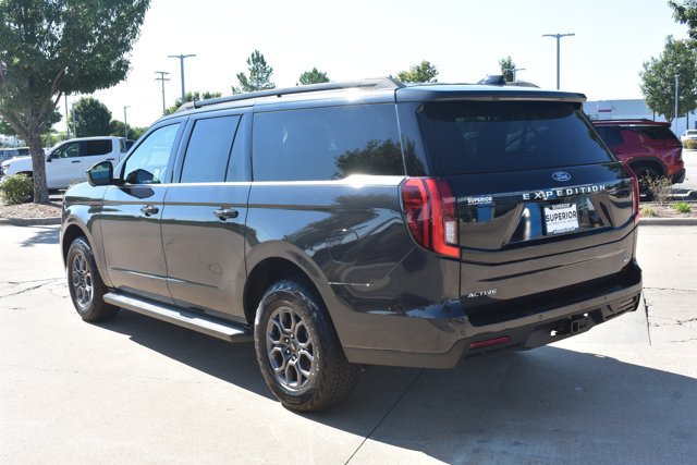 Used 2025 Ford Expedition Max Active RWD image 9