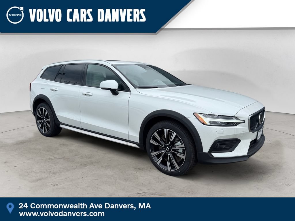 New 2026 Volvo V60 B5 Cross Country Ultra w/ Climate Package AWD/4WD image 1
