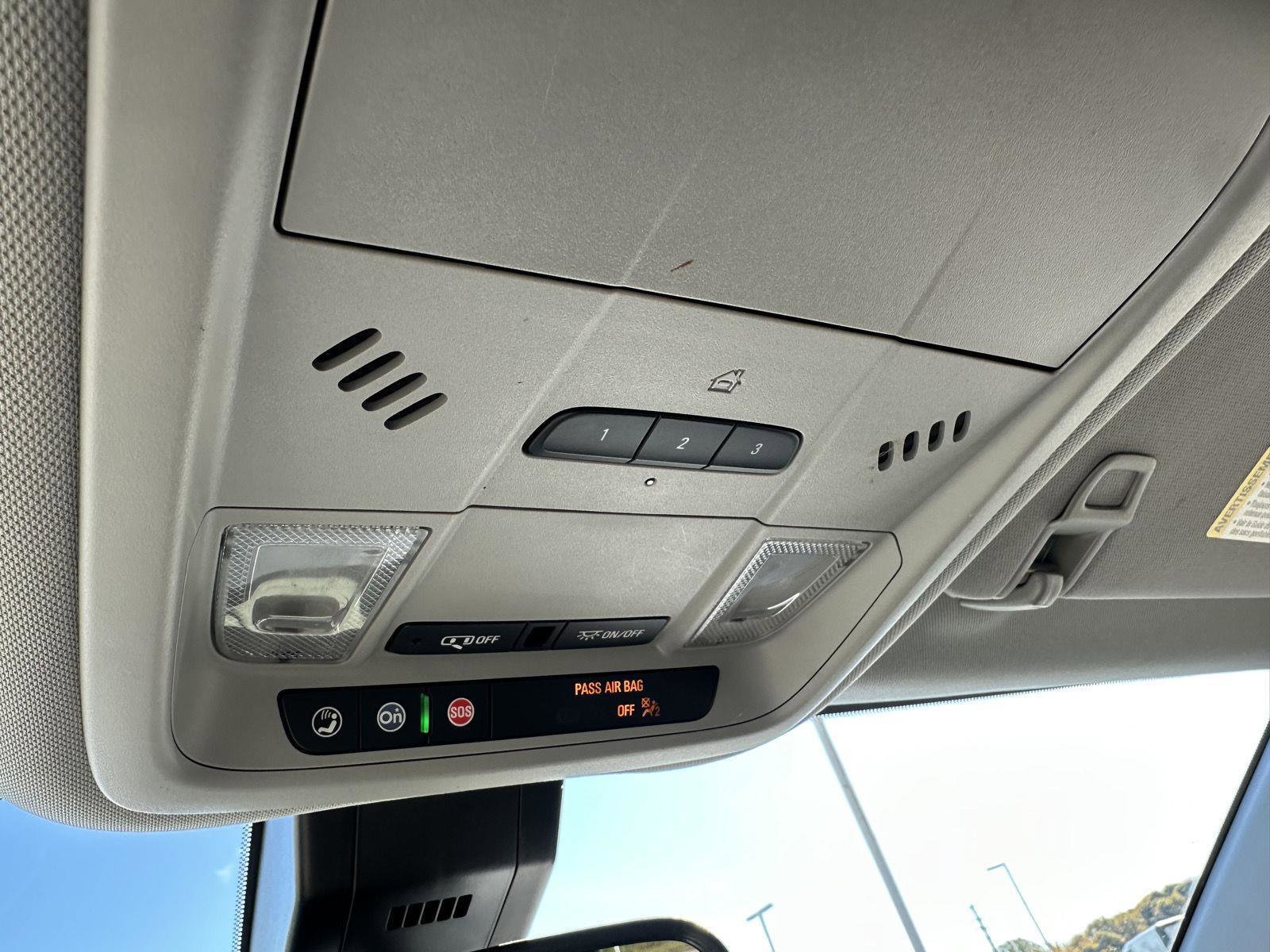 Used 2022 Chevrolet Equinox Premier image 42