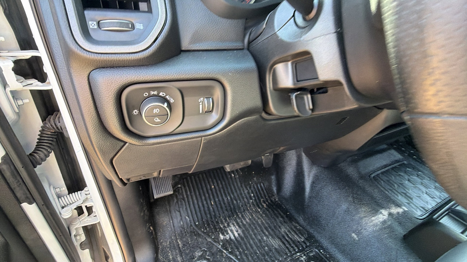 New 2026 RAM 4500 Tradesman w/ Chrome Appearance Group image 22
