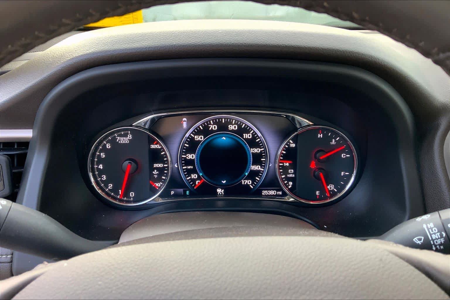Used 2019 GMC Acadia Denali w/ Technology Package AWD/4WD image 25