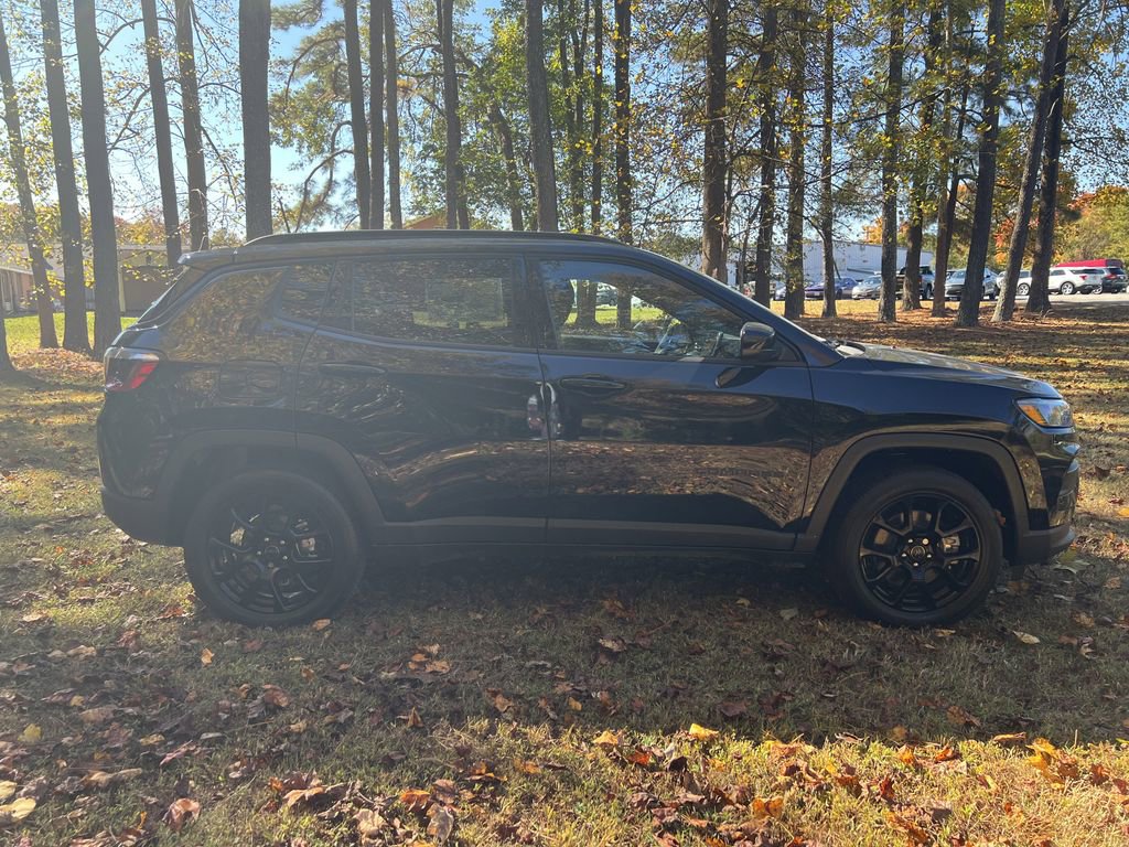 New 2026 Jeep Compass Latitude w/ Quick Order Package 29K image 2