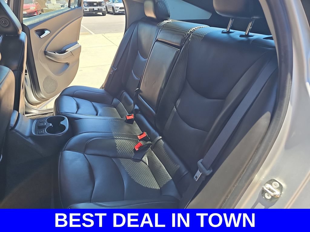 Used 2018 Chevrolet Volt Premier w/ Driver Confidence Package FWD image 13