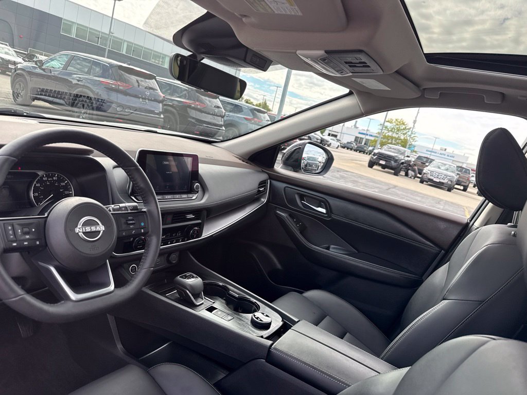Certified 2023 Nissan Rogue SV w/ SV Premium B Package AWD/4WD image 20