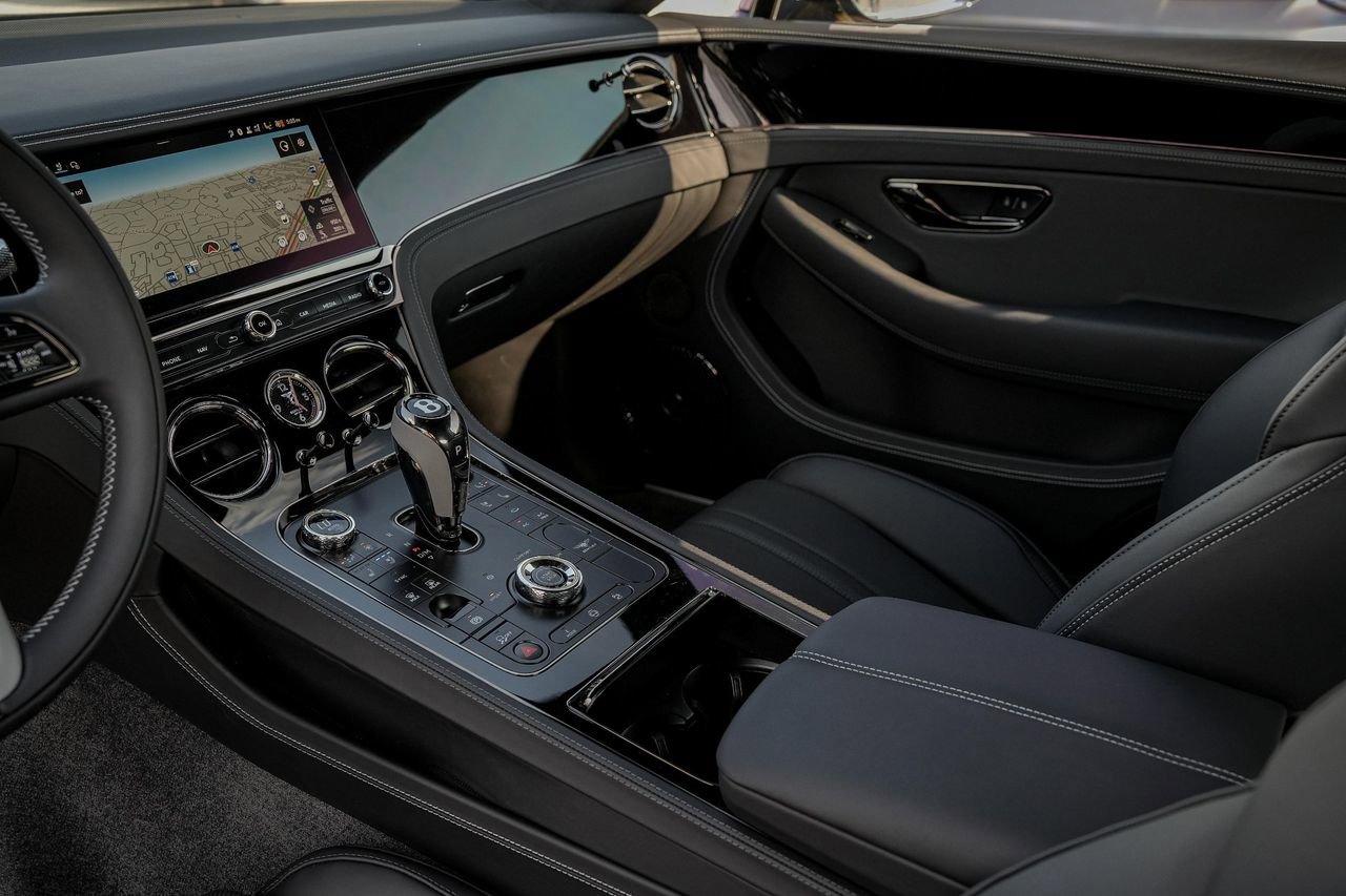 New 2026 Bentley Continental GT AWD/4WD image 17