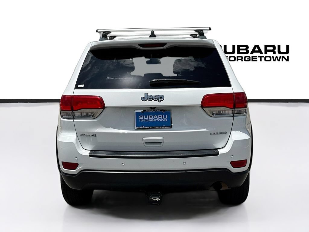 Used 2018 Jeep Grand Cherokee Laredo AWD/4WD image 6