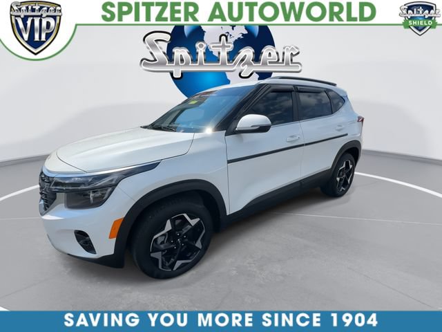 Certified 2025 Kia Seltos EX w/ EX Sunroof Package AWD/4WD image 4