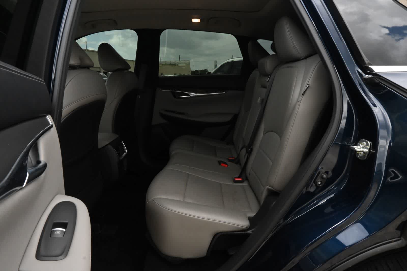 Used 2023 INFINITI QX50 Luxe FWD image 19