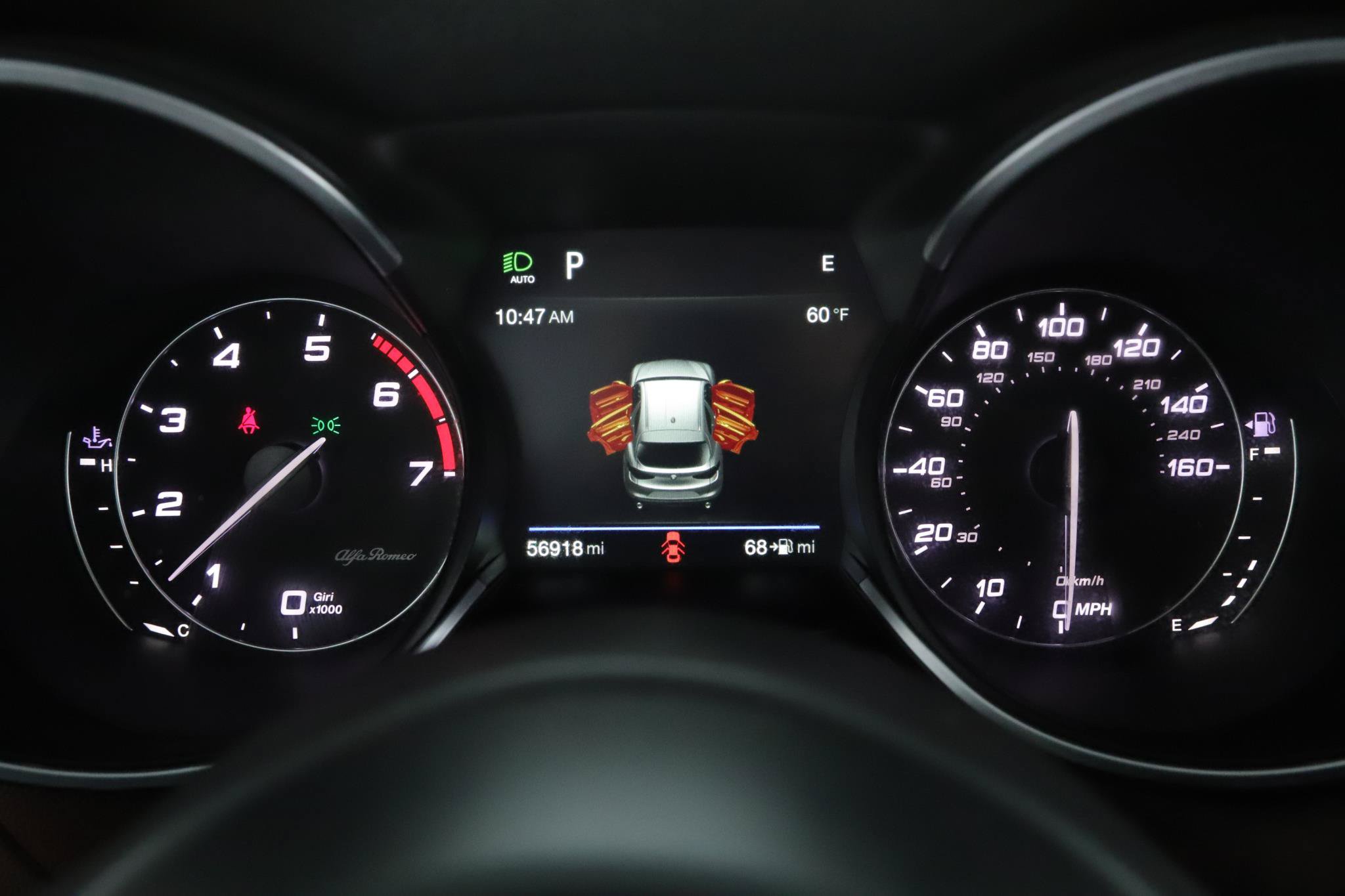 Used 2018 Alfa Romeo Stelvio AWD image 10