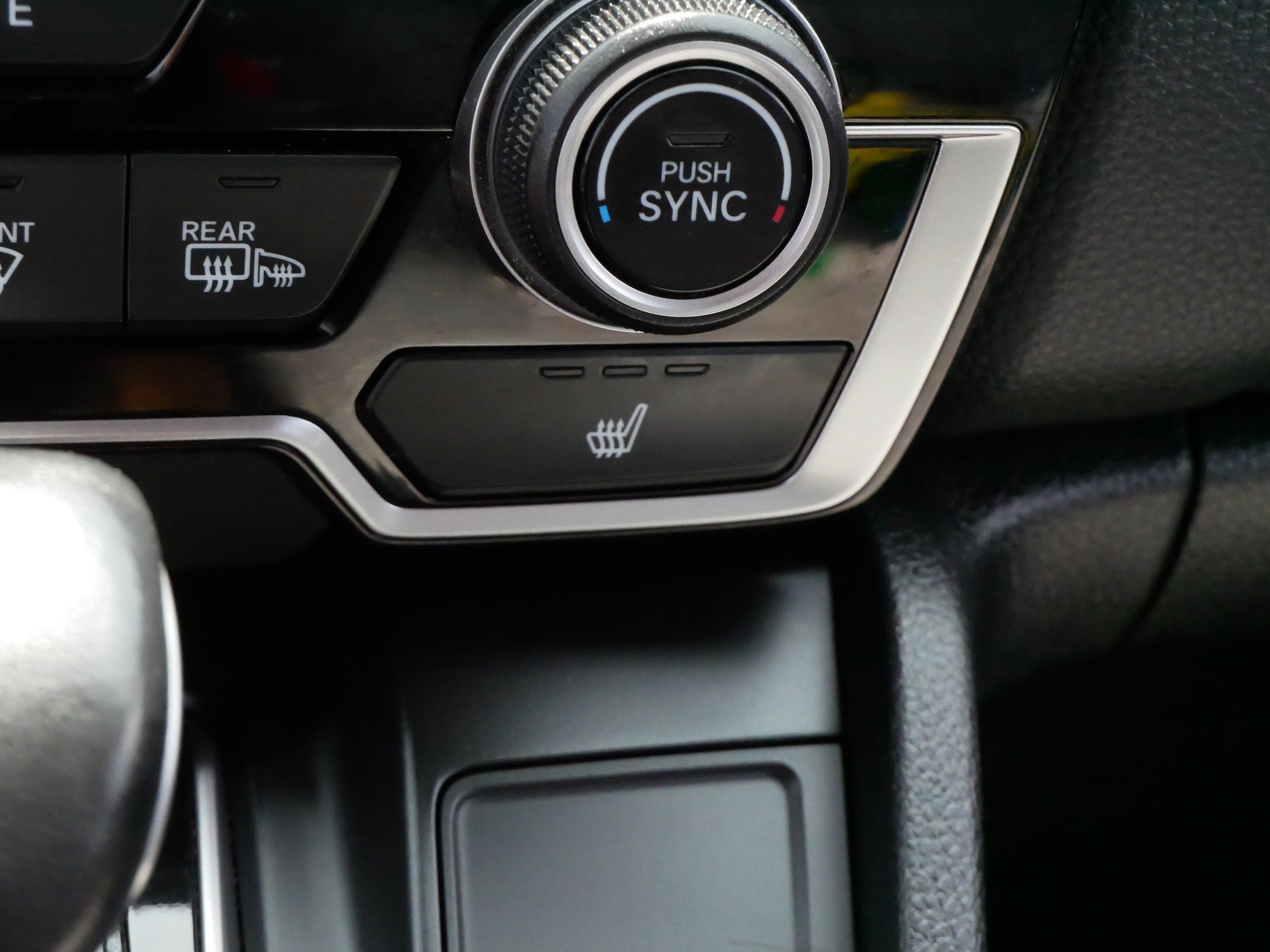Used 2020 Honda CR-V Touring image 28